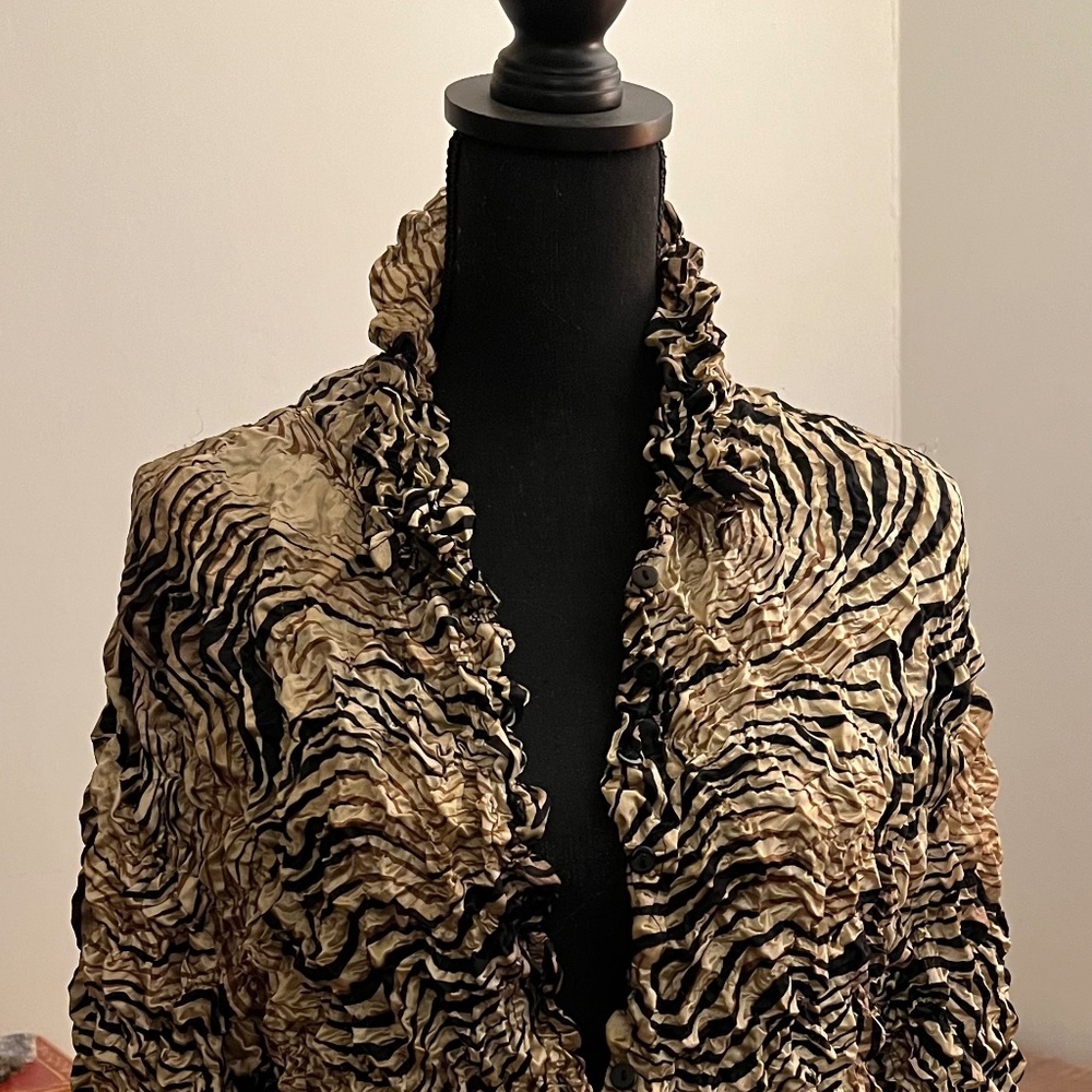 Tan and Black pattern, Popcorn Jacket/Shirt